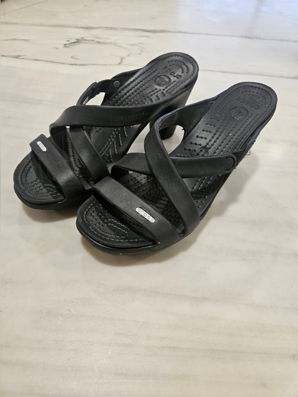 Crocs Cyprus IV Heels (Model 14558) "Quiet," Lightweight Sandal Size 8